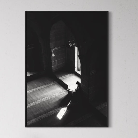 Praying vintage